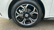 MG MG3 1.5 VTi-TECH Exclusive 5dr [Navigation] Petrol Hatchback